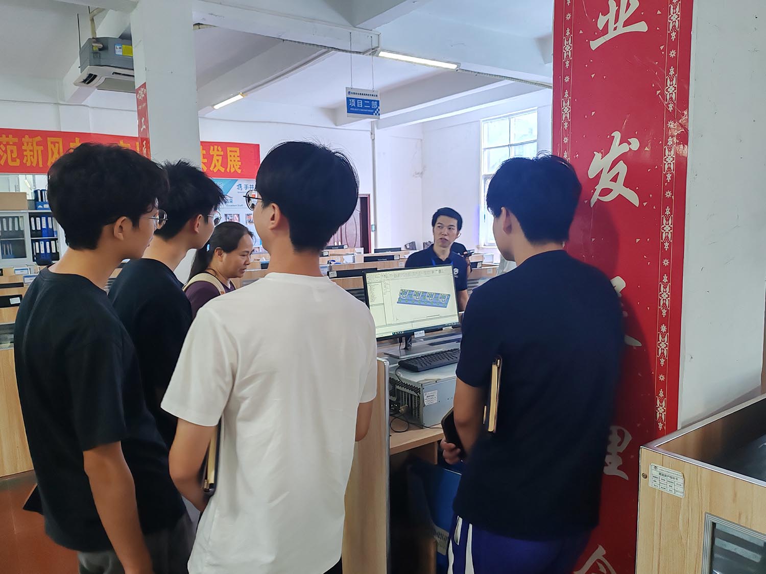 微信图片_20260625175310_105_291.jpg